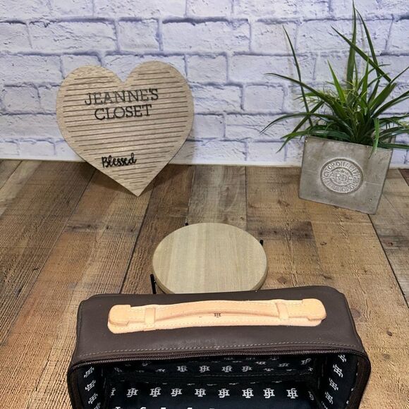 Jon Hart Espresso Coated Canvas Travel Kit - Picture 11 of 14